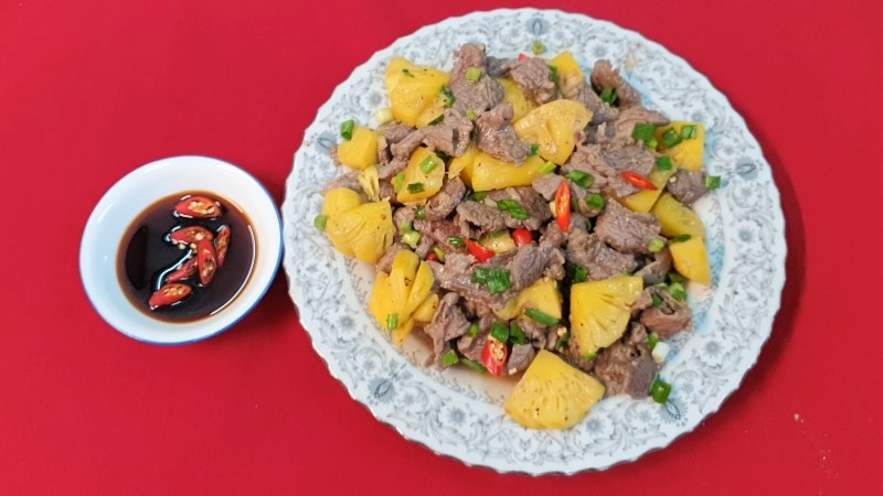 Bắp bò xào