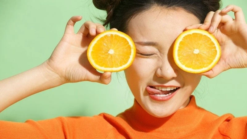 Uống vitamin C trắng da có hiệu quả như lời đồn?