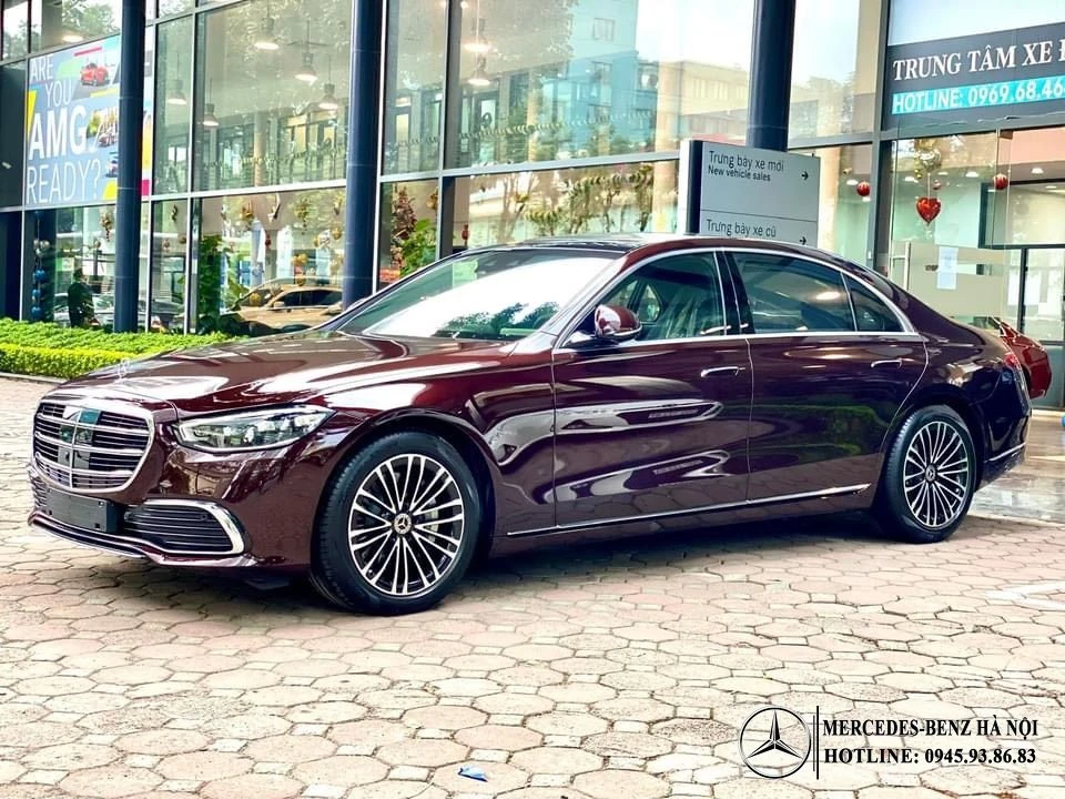 Bảng Giá Xe Mercedes-Benz Tháng 11/2024