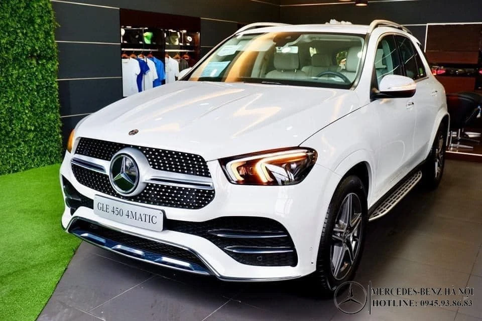 Bảng Giá Xe Mercedes-Benz Tháng 11/2024