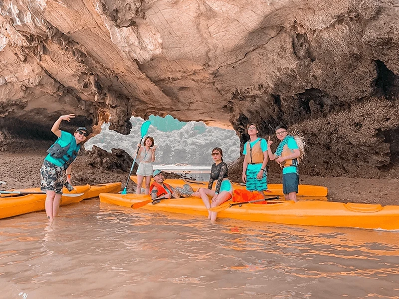 Chùm tour vịnh Lan Hạ 1 ngày giá trọn gói - Khởi hành tại Cát Bà