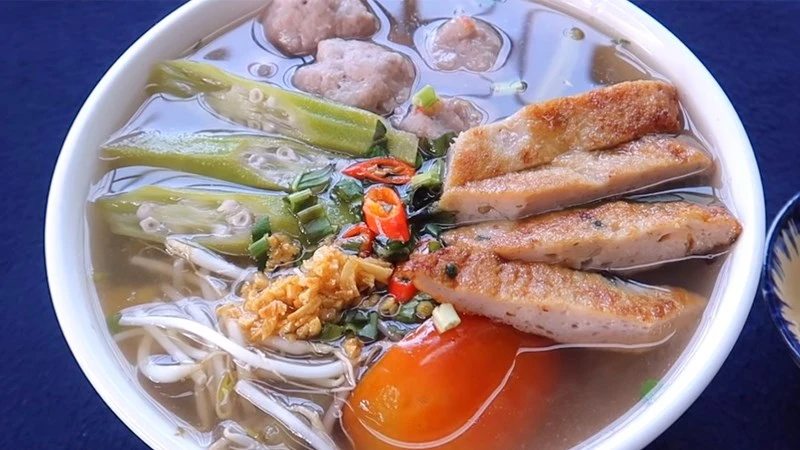 Tổng hợp 8 cách nấu canh cá thác lác siêu ngon, giải nhiệt ngày nắng nóng