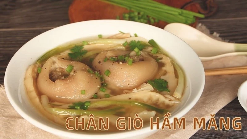 Tổng hợp 25 cách làm chân giò hầm thơm ngon đơn giản dễ làm tại nhà