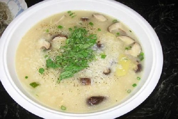 12 Cách nấu cháo thịt bò cho bé ăn dặm thơm ngon, bổ dưỡng