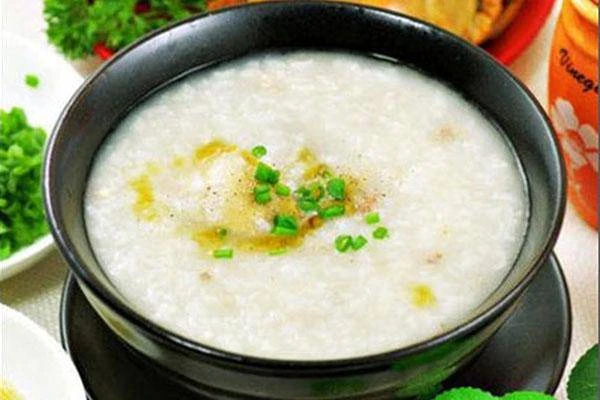 12 Cách nấu cháo thịt bò cho bé ăn dặm thơm ngon, bổ dưỡng
