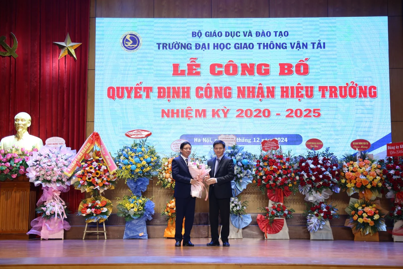 Lễ Công bố Quyết định công nhận Hiệu trưởng Trường Đại học Giao thông vận tải nhiệm kỳ 2020-2025