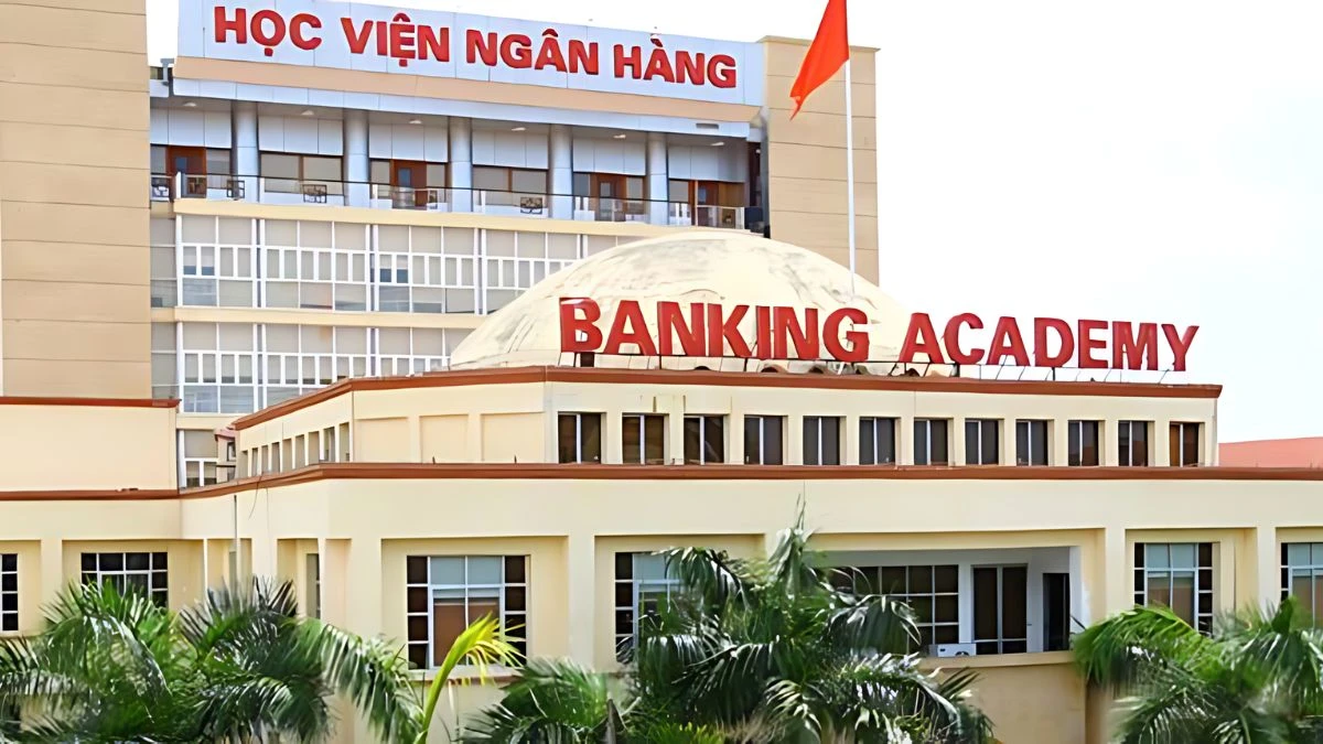 Cập nhật học phí Đại học Ngân hàng TP.HCM, Hà Nội 2024-2025